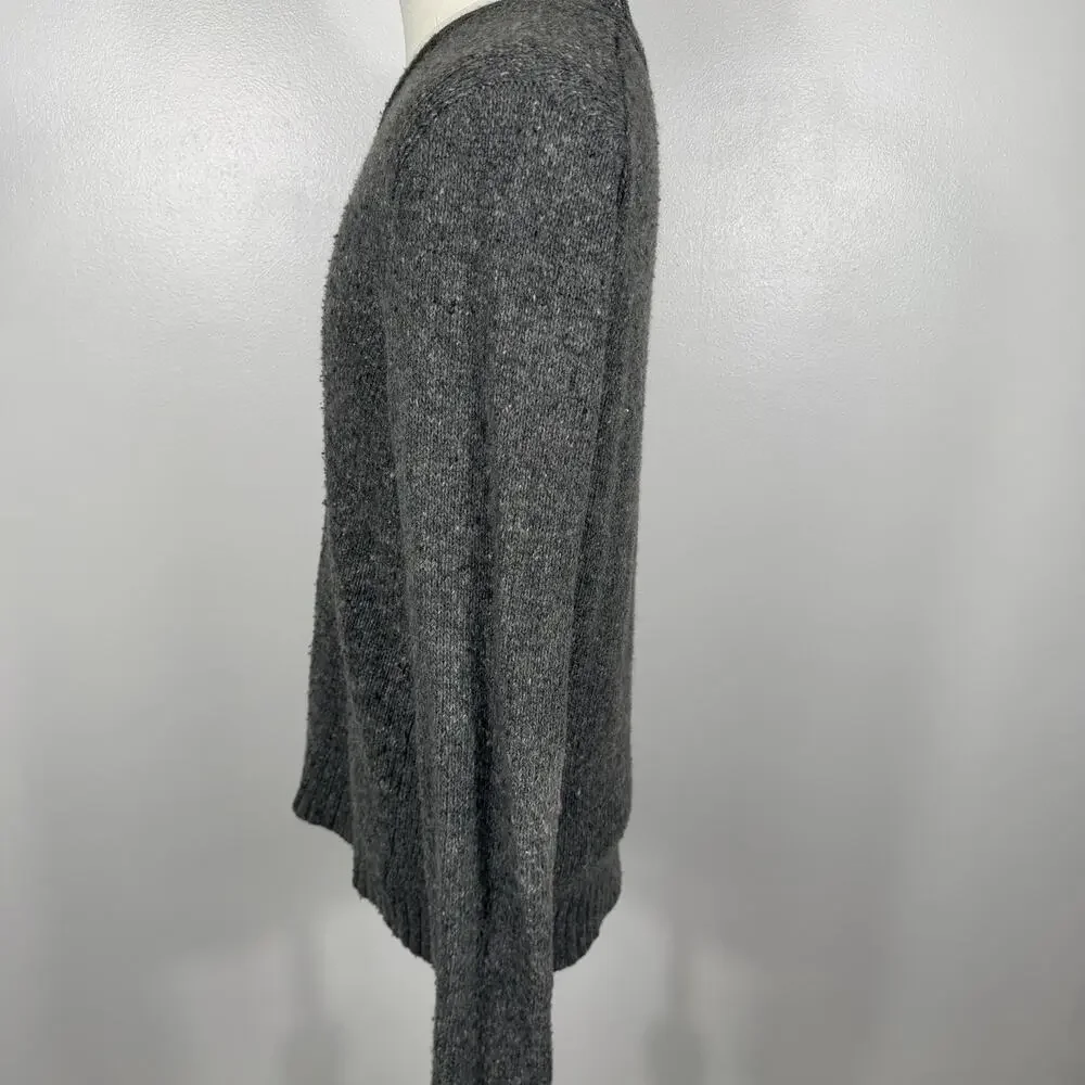 Banana Republic Men’s Lambswool Blend Gray V-Neck Sweater Size M